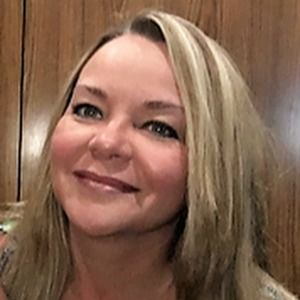 Meet your Posher, Cindy